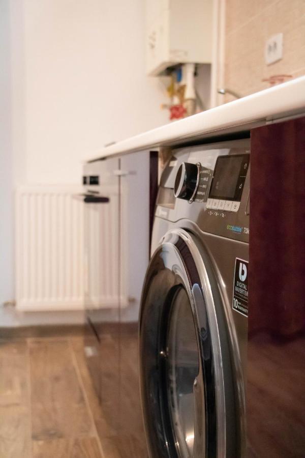 Apartament Capitala Militari Roşu Extérieur photo